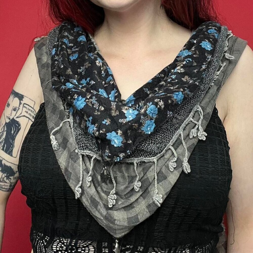 Grey black and blue multi layered scarf bandana 💙🩶​​​​​